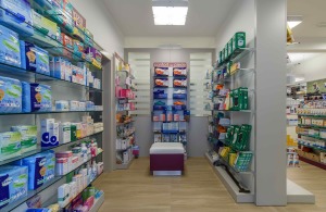 copia-di-farmaciapiteccio_02