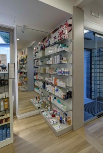 copia-di-farmaciapiteccio_08